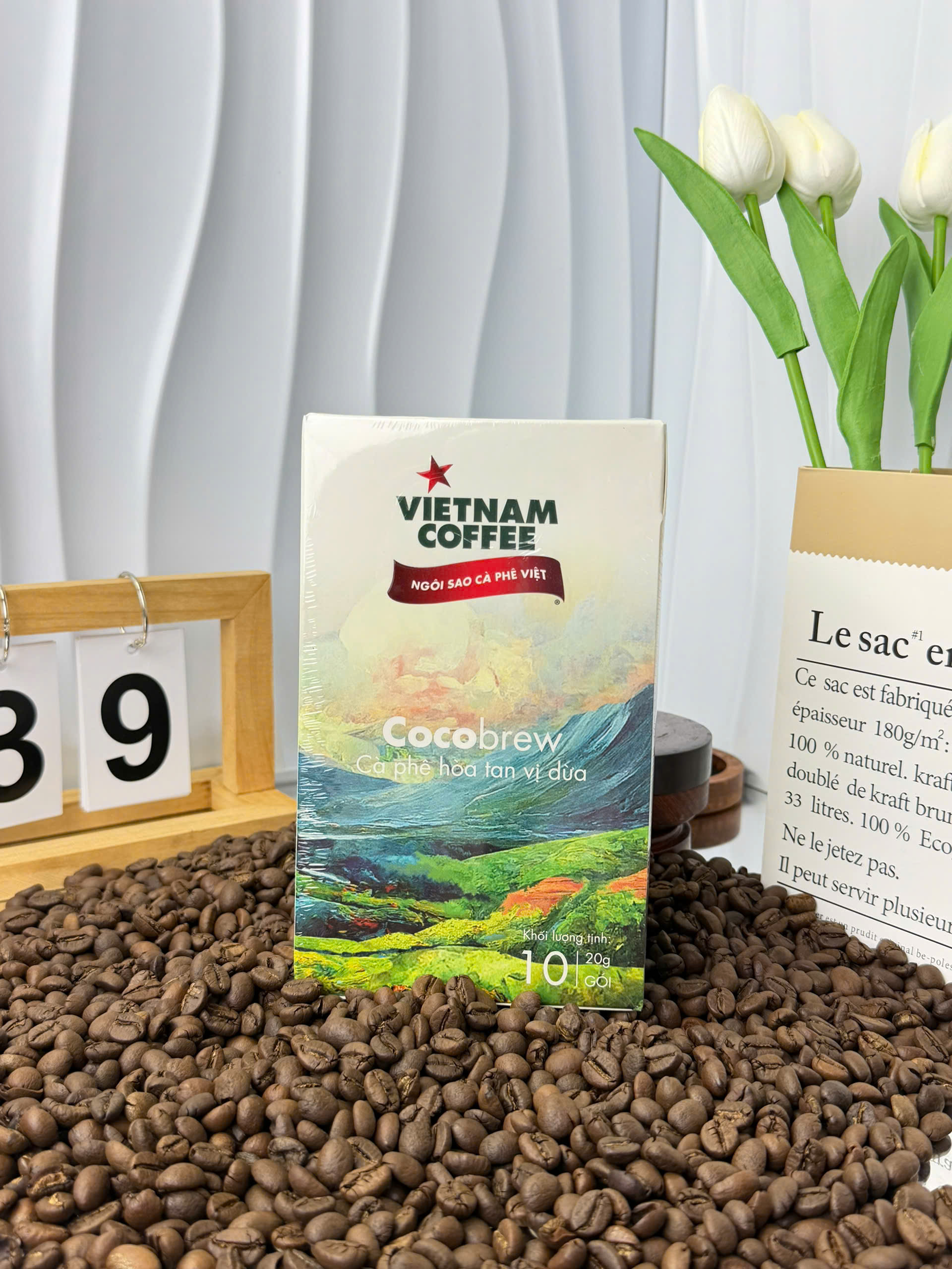 CÀ PHÊ HÒA TAN VỊ DỪA THÀNH PHAN